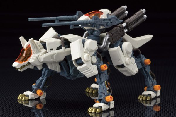 PRE-ORDER: Zoids 1 72 HMM  RZ-009 Command Wolf AC & LC Marking Plus Ver. Supply